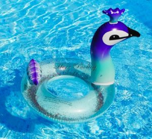 Schwimmreifen "Glitzer Pfau" Style