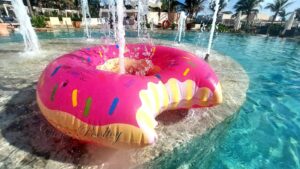 XL Donut mit Biss